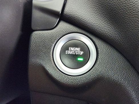 Certified 2024 Chevrolet Equinox LT image 22