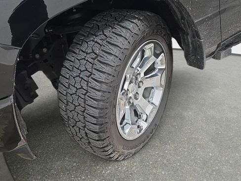 Used 2022 RAM 1500 Big Horn AWD/4WD image 30