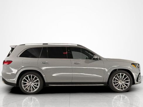 New 2026 Mercedes-Benz GLS 580 4MATIC image 6