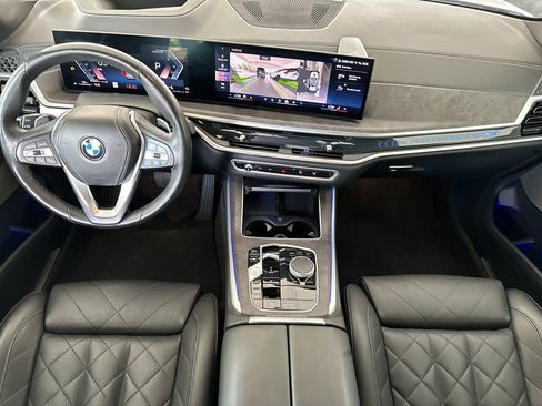Used 2024 BMW X5 xDrive40i AWD/4WD image 18