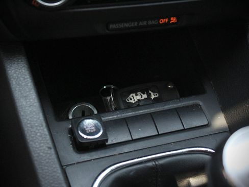 Used 2012 Volkswagen Jetta GLI Autobahn FWD image 81