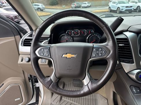 Used 2018 Chevrolet Tahoe LT image 18