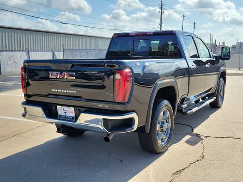 Used 2025 GMC Sierra 2500 SLT w/ Texas SLT Premium Package AWD/4WD image 3