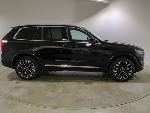 New 2026 Volvo XC90 T8 Ultra w/ Protection Package Premier AWD/4WD image 6