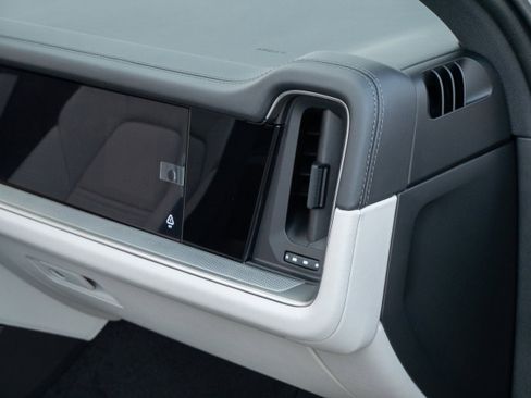 New 2026 Porsche Cayenne AWD/4WD image 30
