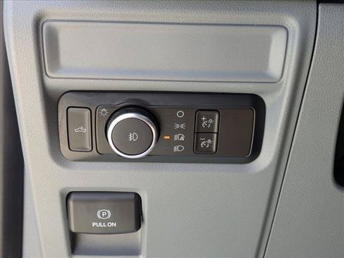 Used 2024 Ford F150 XLT AWD/4WD image 12