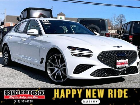 Used 2023 Genesis G70 2.0T image 1