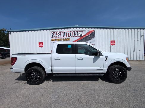 Used 2023 Ford F150 XLT w/ Equipment Group 302A High AWD/4WD image 9