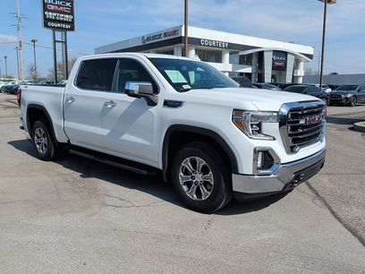 Used 2021 GMC Sierra 1500 SLT w/ SLT Convenience Package