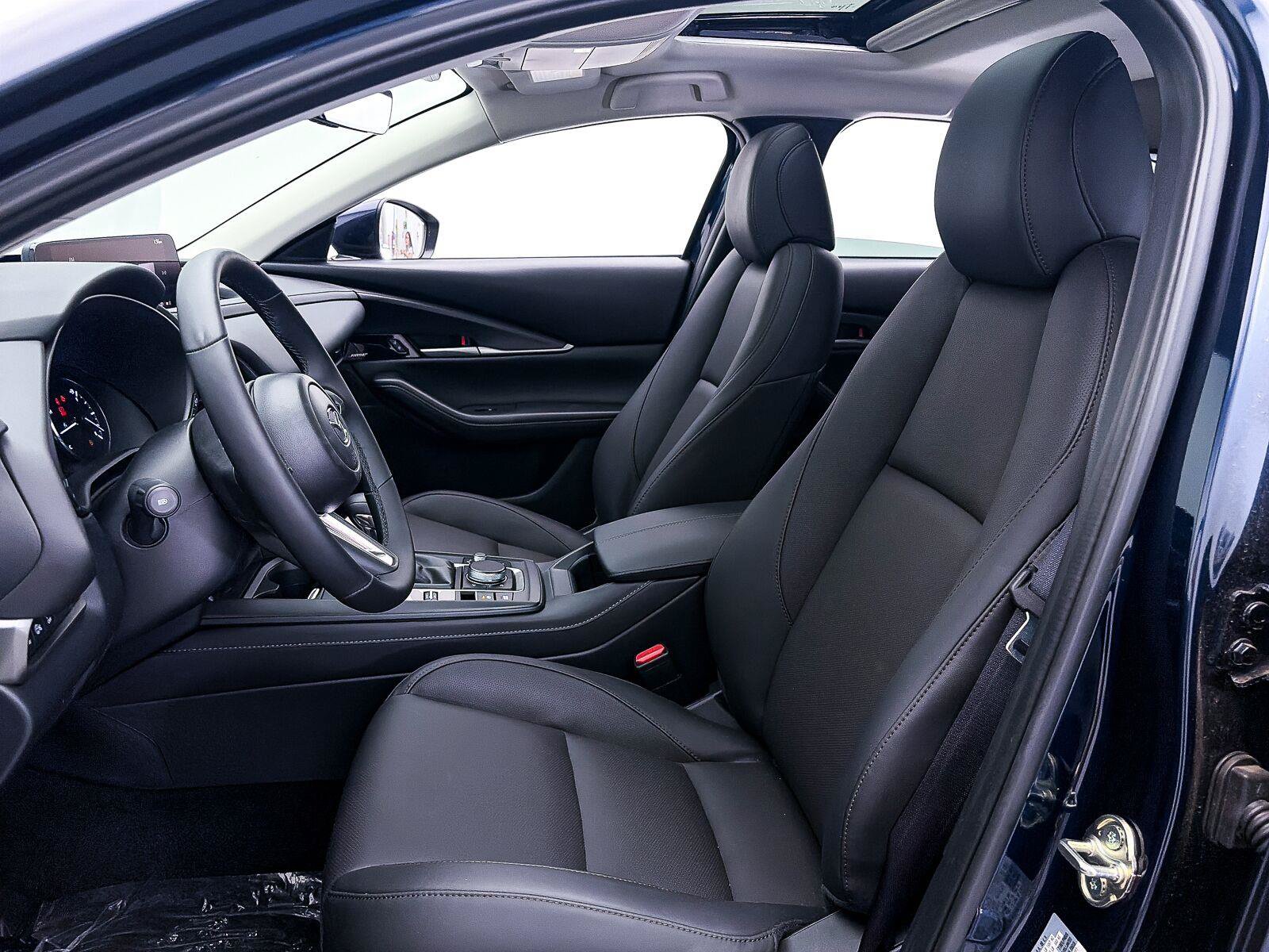 Used 2026 MAZDA CX-30 AWD 2.5 S w/ Premium Package image 18