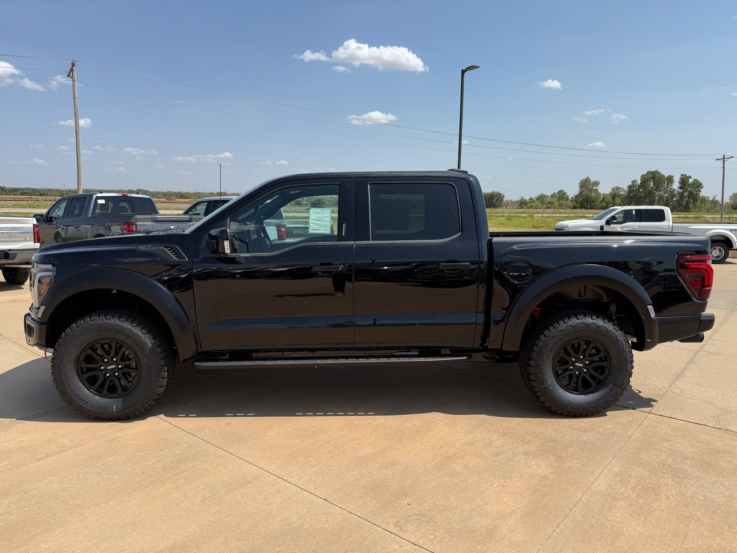 New 2026 Ford F150 Raptor AWD/4WD image 4