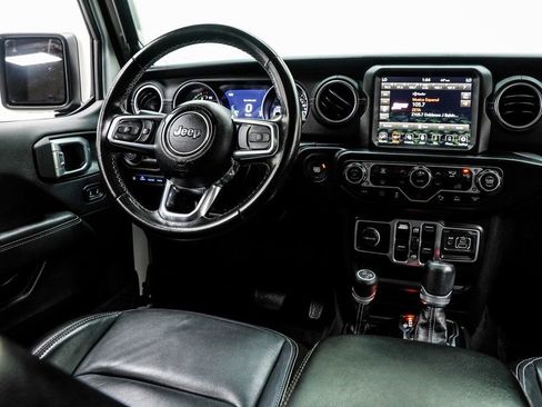 Used 2022 Jeep Wrangler Unlimited Sahara w/ Safety Group image 19