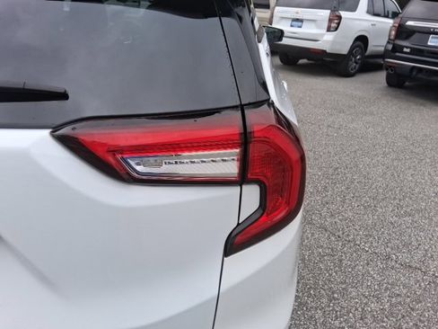 Certified 2023 GMC Terrain SLE w/ Driver Convenience Package image 13