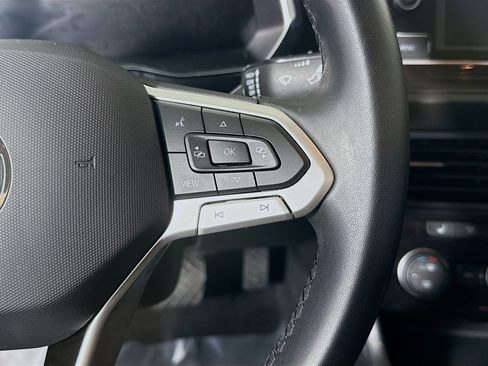 Used 2023 Volkswagen Jetta SE w/ Panoramic Sunroof Package FWD image 15