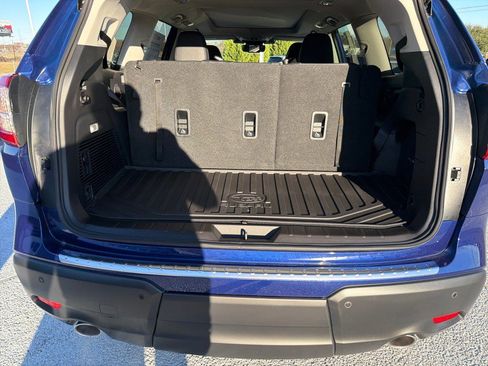 New 2026 Subaru Ascent Limited image 9