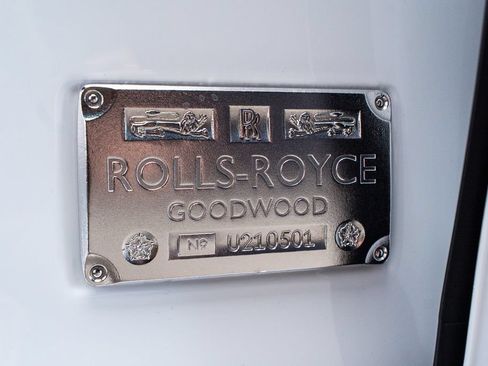 Used 2022 Rolls-Royce Phantom Sedan w/ The Phantom Package RWD image 66