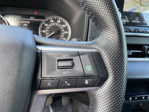 Used 2022 Mitsubishi Outlander SE AWD/4WD image 17