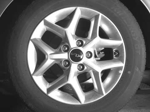 Used 2025 Kia Soul LX w/ LX Technology Package FWD image 14