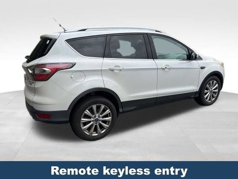 Used 2017 Ford Escape Titanium FWD image 6