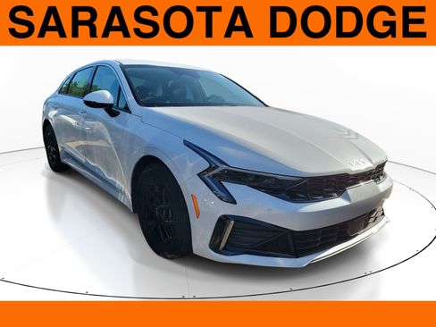 Used 2025 Kia K5 LXS FWD image 1