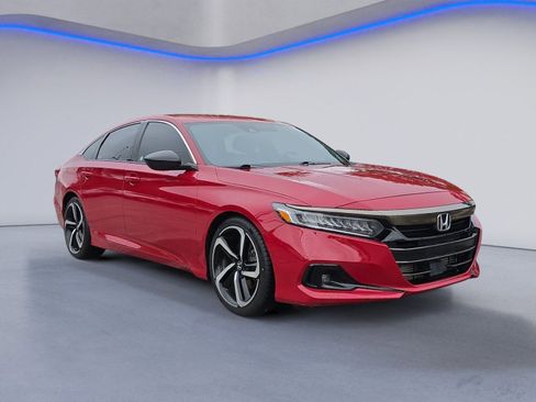 Used 2021 Honda Accord Sport image 7