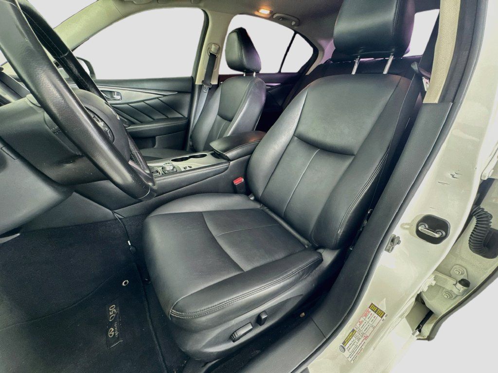 Used 2017 INFINITI Q50 3.0t Premium RWD image 11