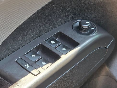 Used 2014 Chevrolet Sonic LT FWD image 26