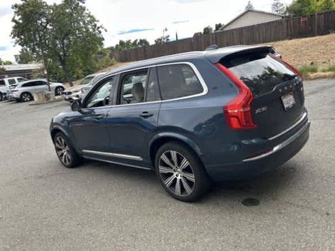 Used 2023 Volvo XC90 B6 Ultimate w/ Protection Package Premier AWD/4WD image 9
