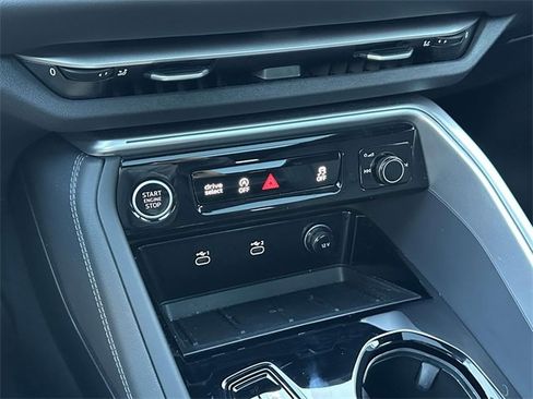 Certified 2025 Audi Q5 Premium w/ Convenience Package image 31