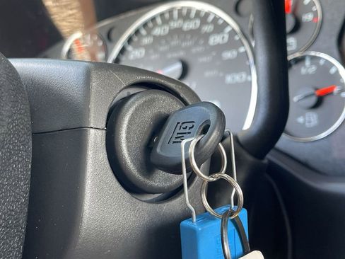 New 2025 GMC Savana 3500 LS image 17