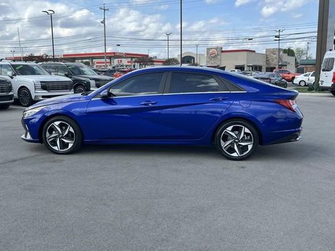 Certified 2021 Hyundai Elantra Limited image 8