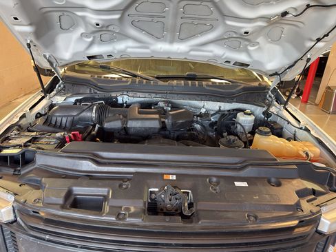 Used 2018 Ford F250 XL w/ Power Equipment Group AWD/4WD image 29