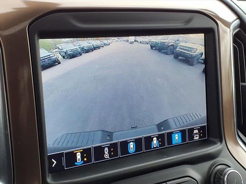 Used 2021 Chevrolet Silverado 3500 High Country w/ LPO, Hitch Package image 22