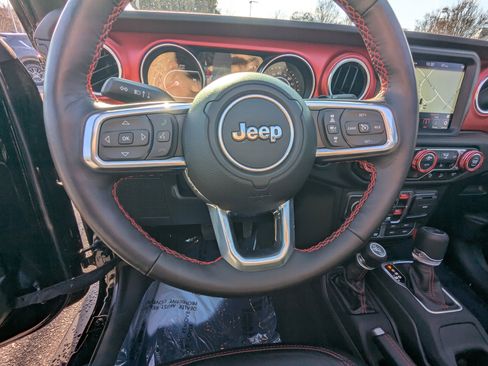 Used 2021 Jeep Wrangler Unlimited Rubicon image 17