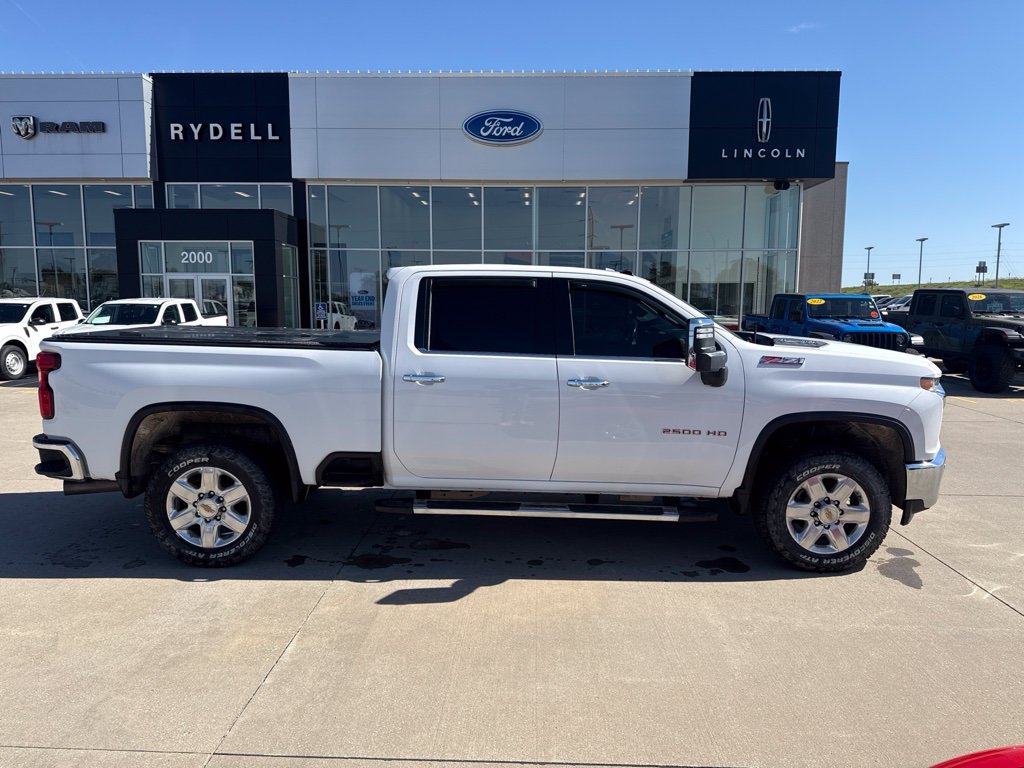 Used 2023 Chevrolet Silverado 2500 LTZ w/ LTZ Plus Package AWD/4WD image 4