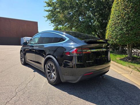 Used 2018 Tesla Model X 100D AWD/4WD image 3