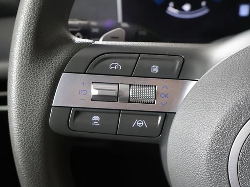 Used 2025 Hyundai Sonata SEL FWD image 36