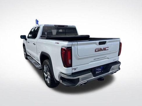 Used 2023 GMC Sierra 1500 SLT w/ SLT Premium Plus Package AWD/4WD image 7