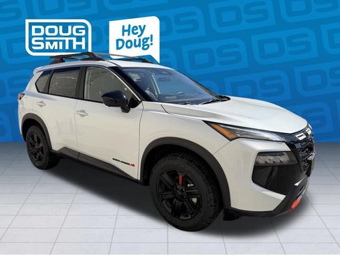 Used 2026 Nissan Rogue SV AWD/4WD image 6