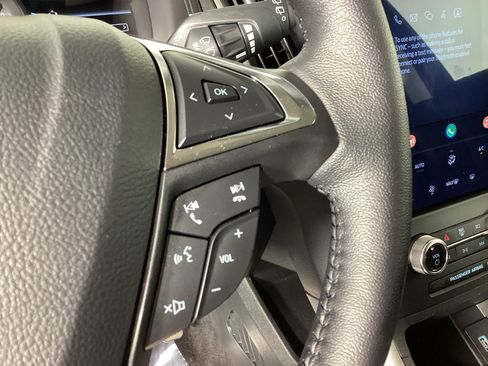 Used 2024 Ford Edge SEL w/ Convenience Package AWD/4WD image 25