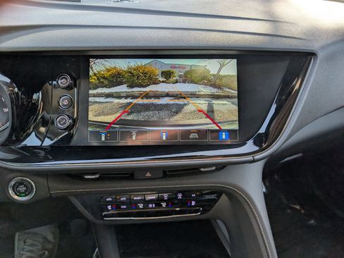 Certified 2022 Buick Envision Avenir w/ Technology Package II image 31