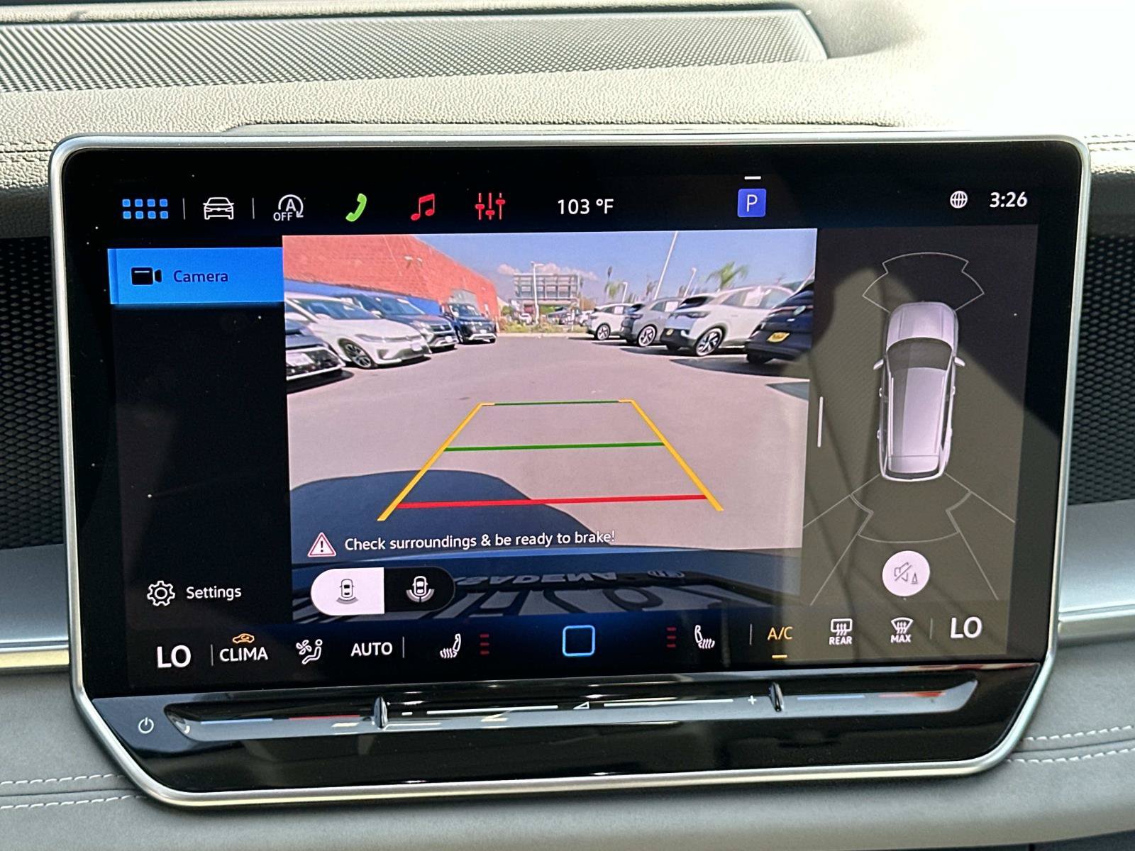 Certified 2026 Volkswagen Tiguan SE FWD image 15
