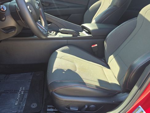 Certified 2025 Hyundai Elantra N Line FWD image 14