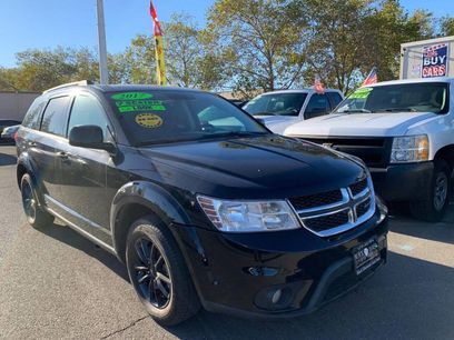 Used 2017 Dodge Journey SXT w/ Comfort/Convenience Group