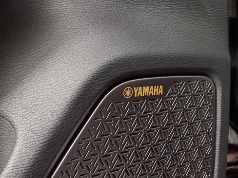 Used 2025 Mitsubishi Outlander SE image 22