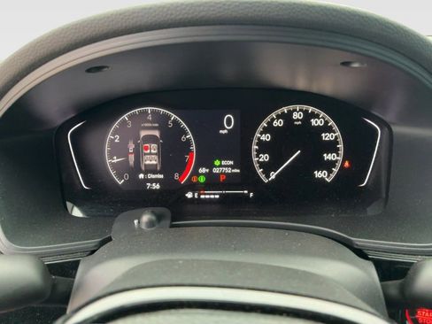 Used 2023 Honda Civic Sport image 10