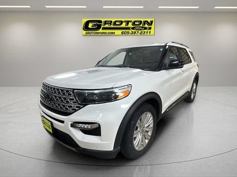 Used 2022 Ford Explorer Limited w/ Equipment Group 301A AWD/4WD image 1