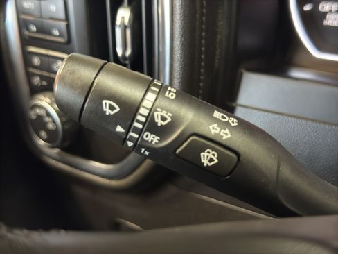 Used 2019 Chevrolet Silverado 1500 RST AWD/4WD image 26