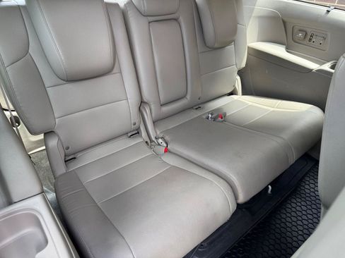 Used 2015 Honda Odyssey Touring image 16