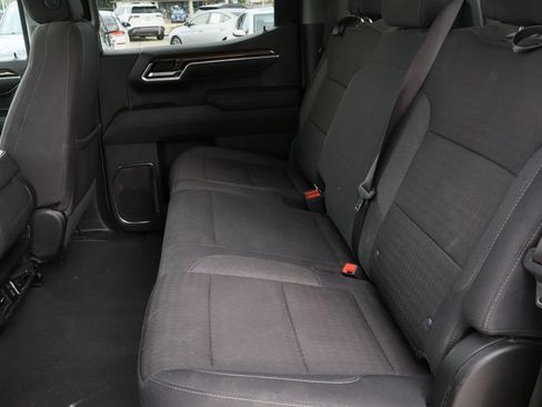 Used 2025 Chevrolet Silverado 1500 LT RWD image 23
